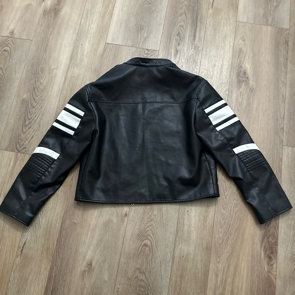 Boohoo Black and White Leather Jacket - Picture 6 of 6